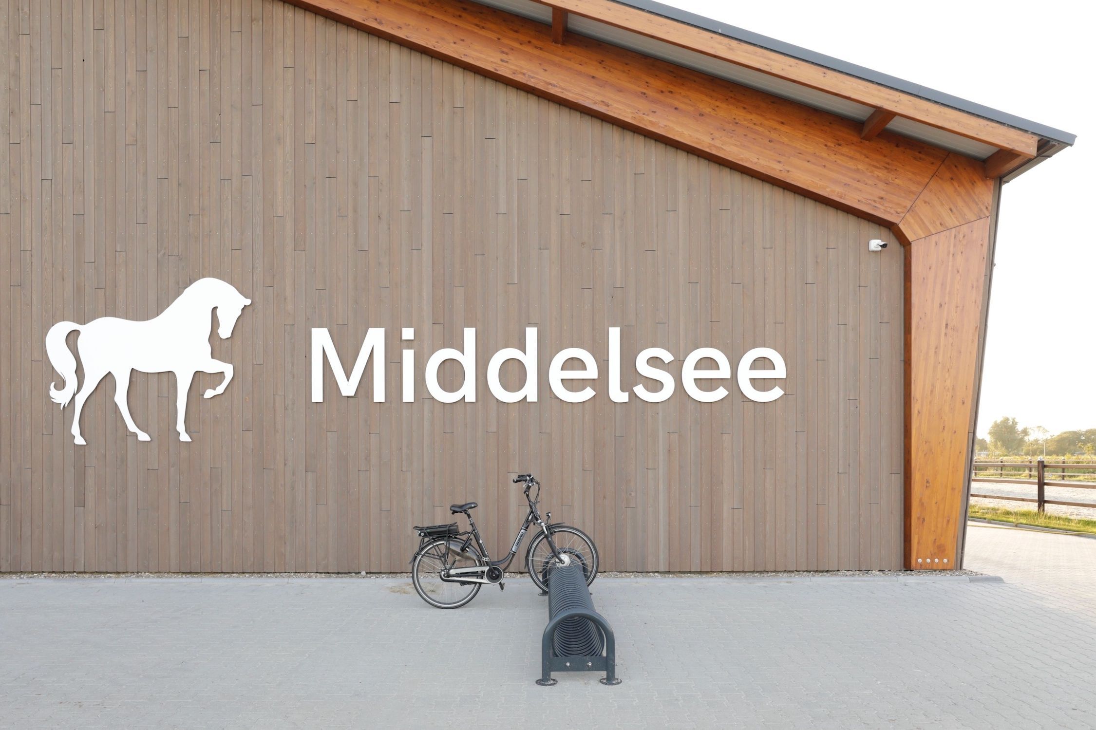 Manege Middelsee - LarxWood
